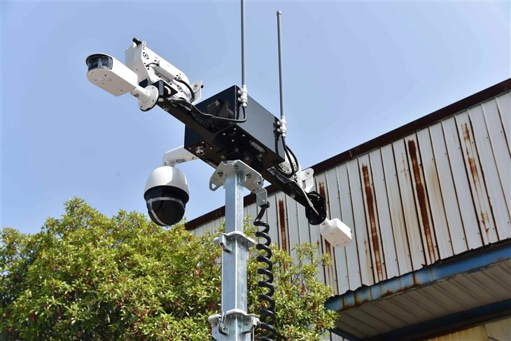 Solar Security Camera Outdoor Tower